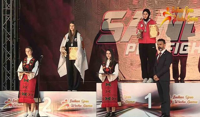 Sultangazili sporculardan Balkan Şampiyonası’nda 3 altın madalya birden