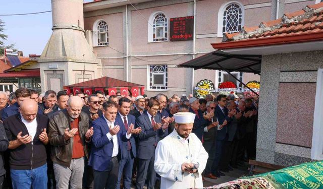 ’Yaşayan İnsan Hazineleri’ ödüllü Salim Yaşar son yolculuğuna uğurlandı