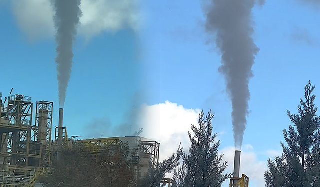 ABD'li firmadan çıkan dumanlar Bursa'da gökyüzünü griye boyadı