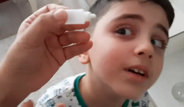 Çocuklara göz damlasını doğru damlatmak için öneriler
