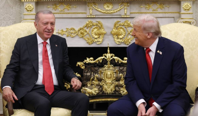Trump'tan Cumhurbaşkanı Erdoğan'a övgü