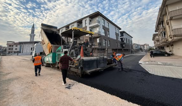 İnegöl Belediyesi’nden 3 Bölgede Asfalt Hamlesi