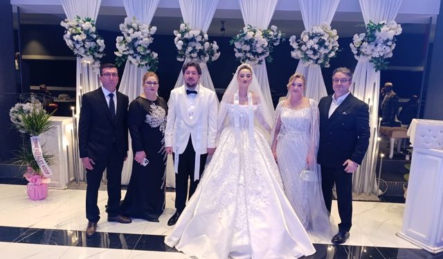 Özesen ile Ergün ailelerinin mutlu günü