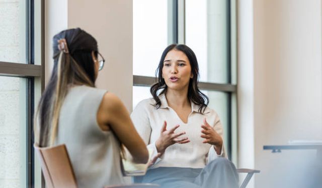 Hızlı konuşanlar dikkat