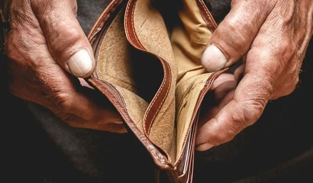 Yoksulluk sınırı 100 bin TL'ye dayandı