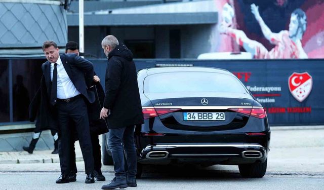 Beşiktaş Başkanı Serdal Adalı Riva’da