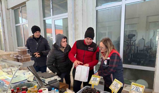 Edirne’de pazar yerinde gıdalar ve fiyatlar kontrol edildi