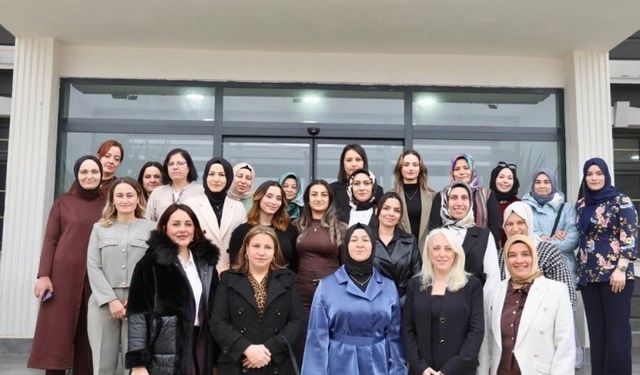 Polis eşleri derneği Söğüt'te üyelerle buluştu