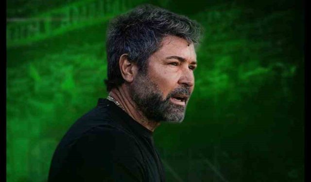 Sakaryaspor yeni teknik direktörü Hakan Kutlu'yu yapay zeka videosuyla açıkladı