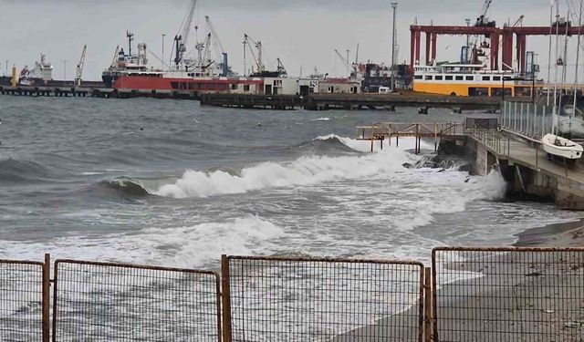 Tekirdağ'da şiddetli poyraz