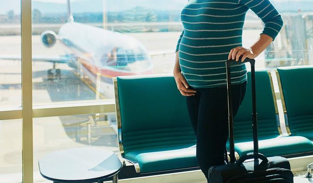 Gebelikte güvenli seyahatin püf noktaları