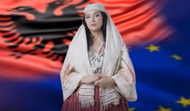 Dünyanın ilk yapay zeka bakanı rüşvet aldı fişi çekildi