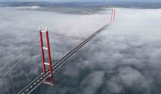 1915 Çanakkale Köprüsü sisler içinde mest etti