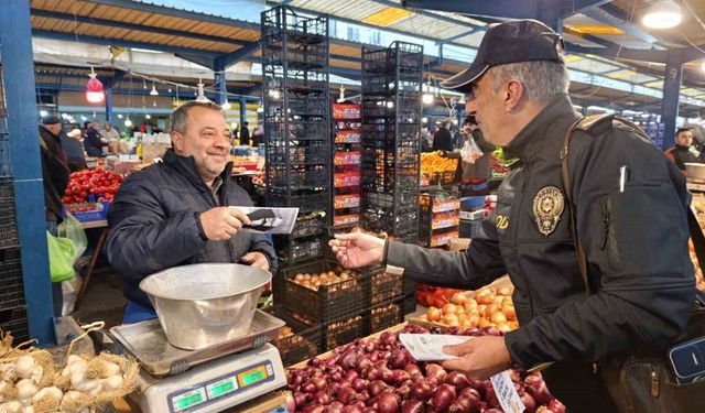 Bilecik'te dolandırıcılığa karşı vatandaşlara bilgilendirme