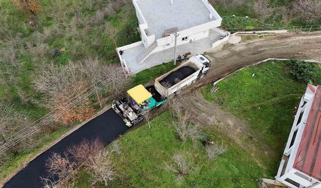 Erenler'de 6 kilometrelik asfalt mesaisi