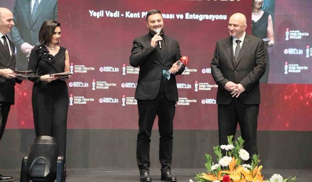 Kağıthane Belediyesi'ne Yerel Yönetimlerden anlamlı ödül