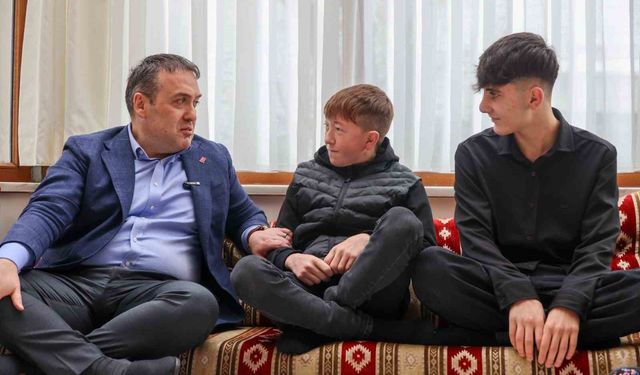 Vali Sözer'den Çocuk Evleri Sitesi ve huzurevini ziyaret