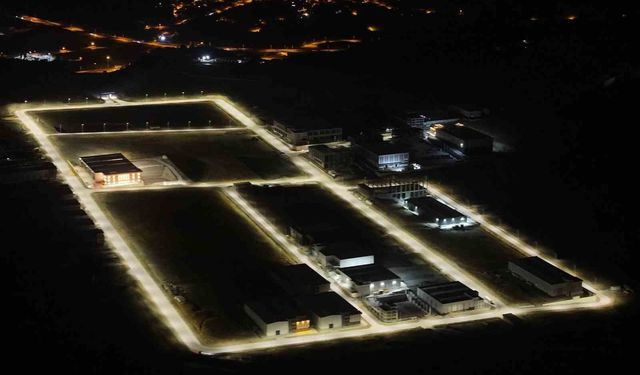 Yalova Makine İhtisas OSB'de yeni nesil elektrik ve aydınlatma altyapısı