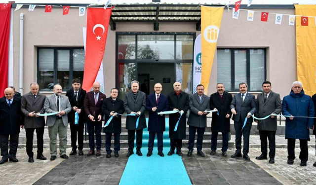 İnönü Üniversitesi Bilimsel ve Teknolojik Araştırma Merkezi törenle hizmete açıldı