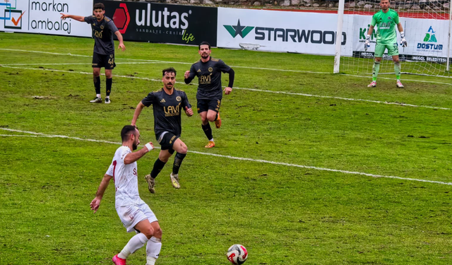 İnegölspor Batman'ı elinden kaçırdı