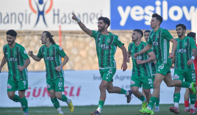 Silivrispor Kazandı, Kafkasspor Lider oldu