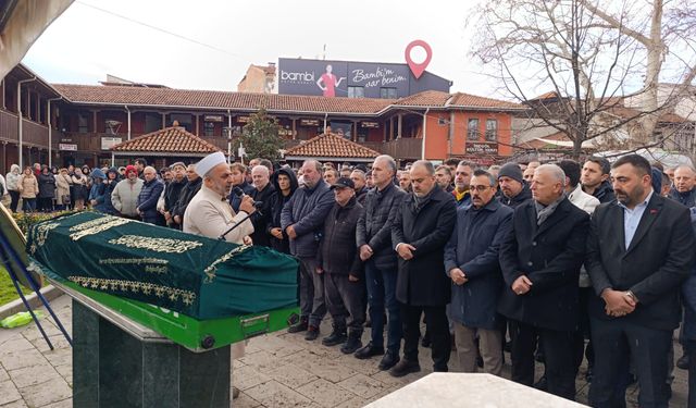 Kazada hayatını kaybetmişti...  İnegöllü iş adamı gözyaşlarıyla uğurlandı