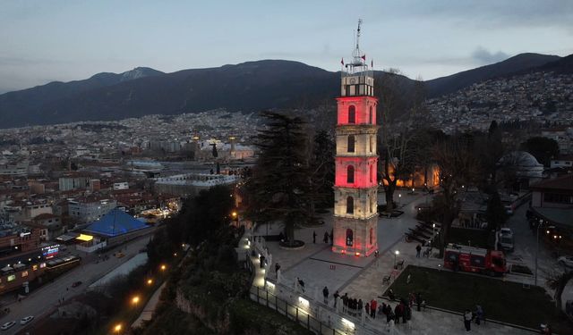 Bursalılara iftar ve sahuru ses bombası ile haber veriyorlar!