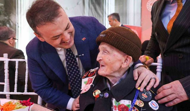 Bilecik'te şehit yakınlar ve gaziler, 'Büyük Aile Sofrası'nda buluştu