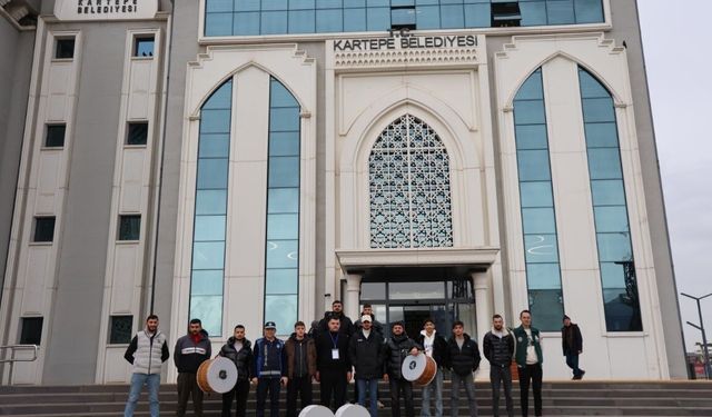 Kartepe'de Ramazan davulcularına görev kartı verildi