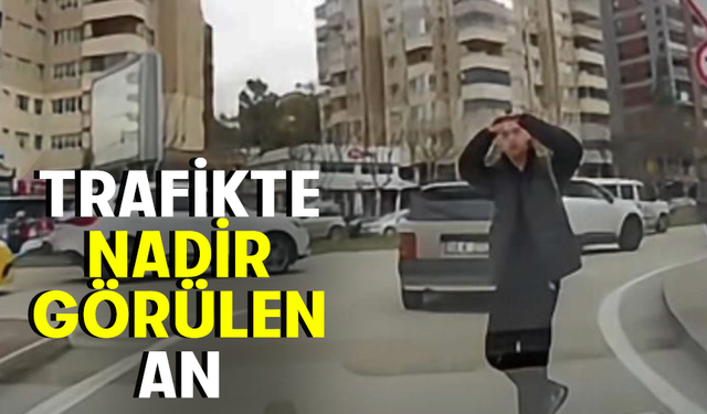 Bursa Trafiğinde Gülümseten Anlar: Küçük Bir Jest Büyük Bir Mesaj Verdi