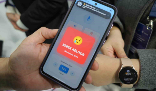 Lise öğrencileri işitme engelli anneler için hayat kolaylaştıran uygulama geliştirdi