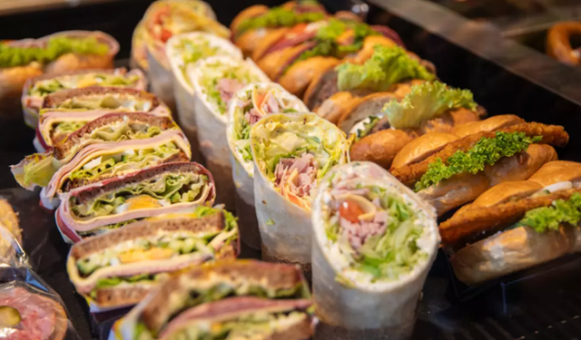 100 yıllık sandviç zincirinden kötü haber! Tüm şubelerini kapattı