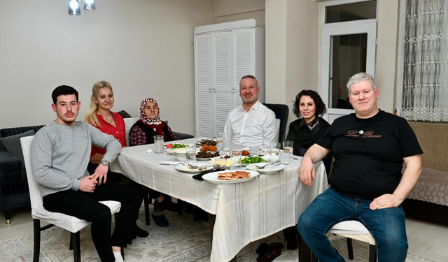 Başkan Karabatı gönül sofrasında buluştu