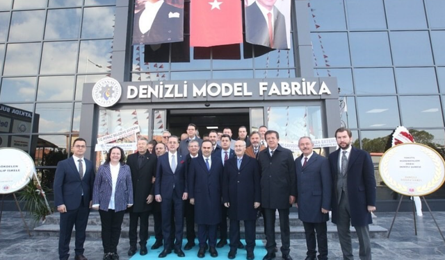 Sanayicinin geleceğine stratejik adımı Denizli Model Fabrika hizmete açıldı