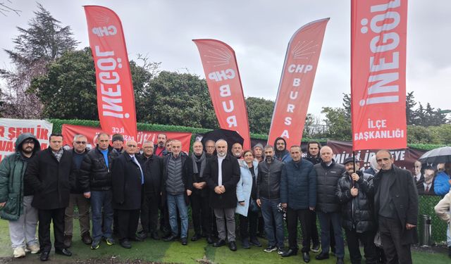 CHP İnegöl'den İmamoğlu'na destek! Şahin: “Bu mücadeleden canımız pahasına da olsa vazgeçmeyiz”