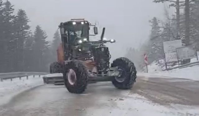 Uludağ’da bayramda kar sürprizi!