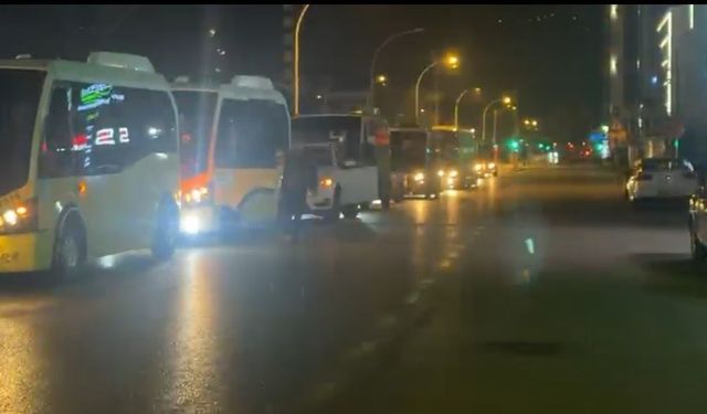 Bursa’da zam krizi: otobüsçülerden kornalı protesto