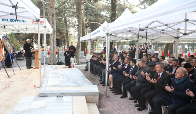 İnegöl’de Çanakkale Zaferi’nin 111. yılında şehitler unutulmadı