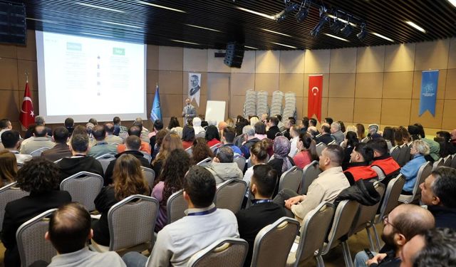 Personele 'resmi yazışma kuralları ve elektronik belge yönetim sistemi' eğitimi