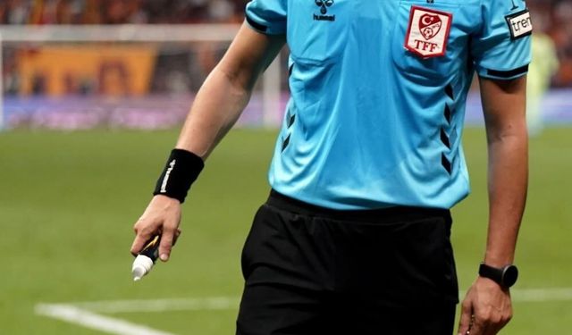 Trendyol Süper Lig'de pazar ve pazartesi günü oynanacak maçların hakemleri belli oldu