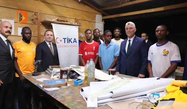 Bakan Bolat Kamerun’da TİKA Proje Merkezini ziyaret etti