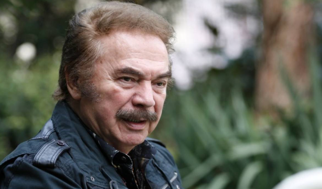 Usta sanatçı Orhan Gencebay, hastanede tedavi altında