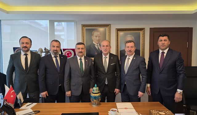 İyi Parti'den operasyon açıklaması! "İktidar, muhalif belediyelere yargı sopası kullanıyor"