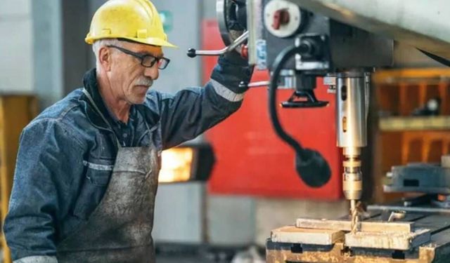 Yargıtay'dan emekli olup çalışanlar için emsal karar