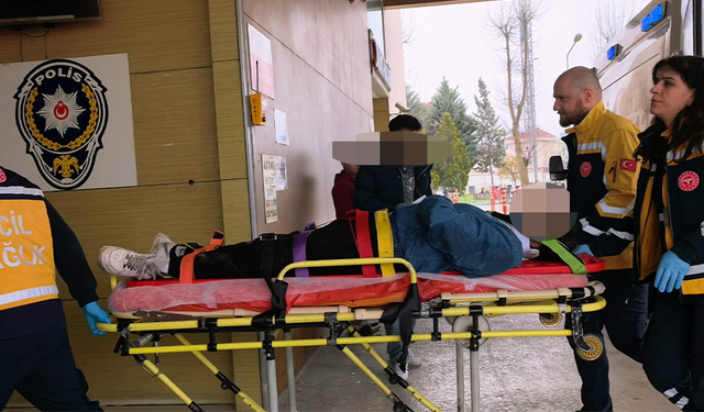 Bursa İnegöl’de motosiklet ile cip çarpıştı: 1 yaralı