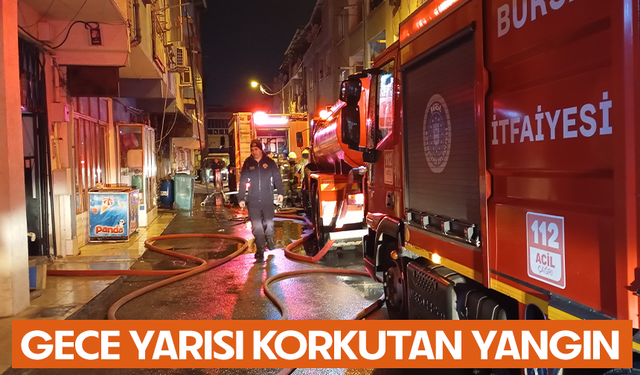 Bursa Osmangazi'de apartmanın çatı katında yangın