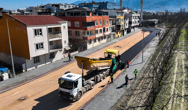 Bursa'da ulaşım yatırımları hız kesmiyor