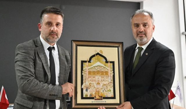 Eski Başkan Aktaş'tan Yeni Başkan Biba'ya tebrik