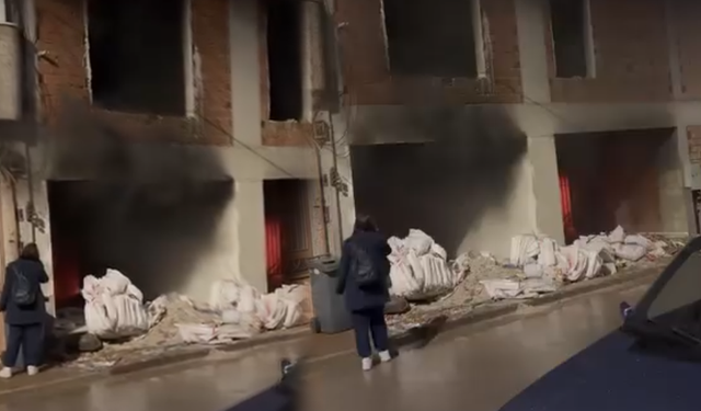 Bursa İnegöl'de inşaatta yangın çıktı