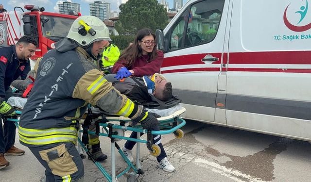 Dereye uçan kamyonetin sürücüsüne dakikalarca kalp masajı yapıldı